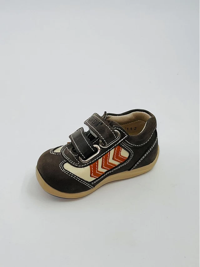 Adidasi baieti Cod 112=UO1